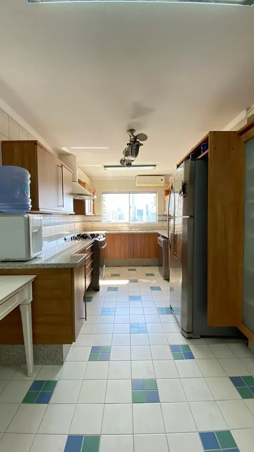 Apartamento no Centro em Balneário Camboriú — foto 8