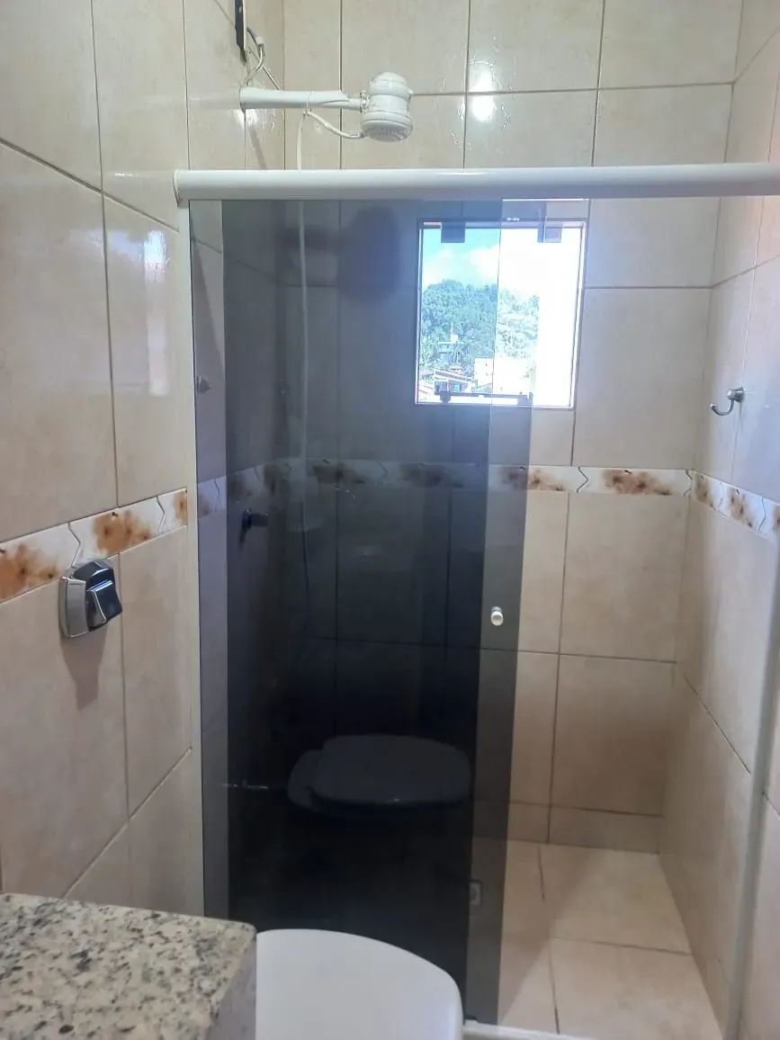 Casa com 3 dormitórios sendo 1 suíte e 2 vagas de garagem em Penha/SC