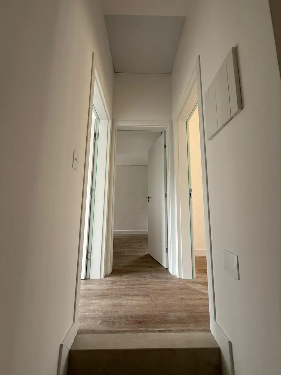 Casa com 3 dormitórios sendo 3 suítes e 2 vagas de garagem em Balneário Piçarras/SC