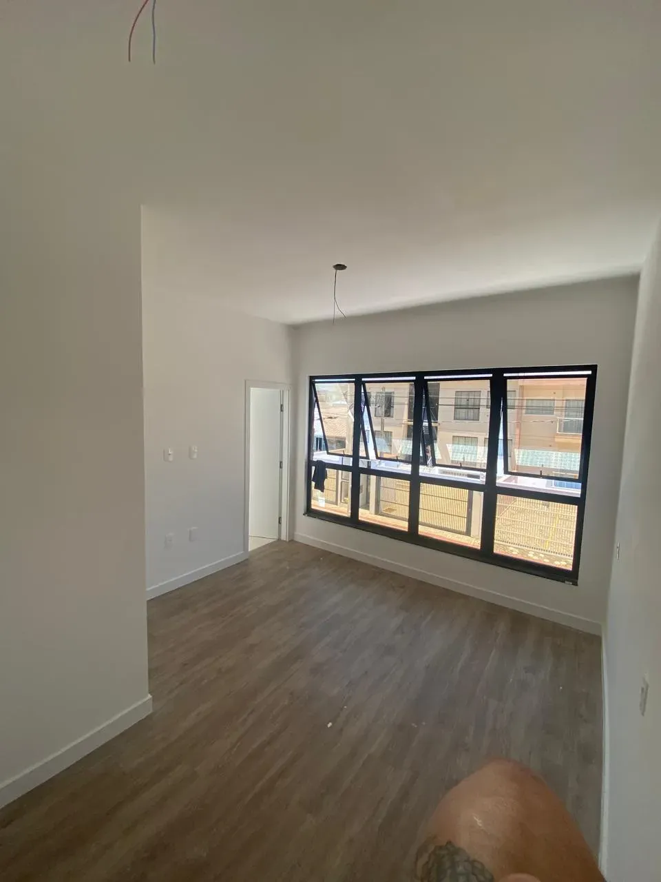 Casa com 3 dormitórios sendo 3 suítes e 2 vagas de garagem em Balneário Piçarras/SC