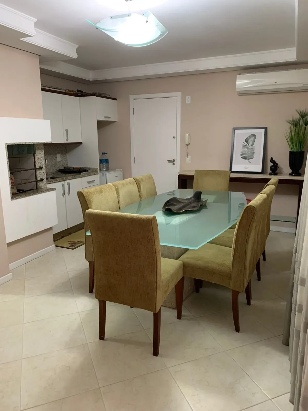 Cobertura duplex com 3 suítes sendo 1 master e 2 vagas - Meia Praia | Itapema/SC