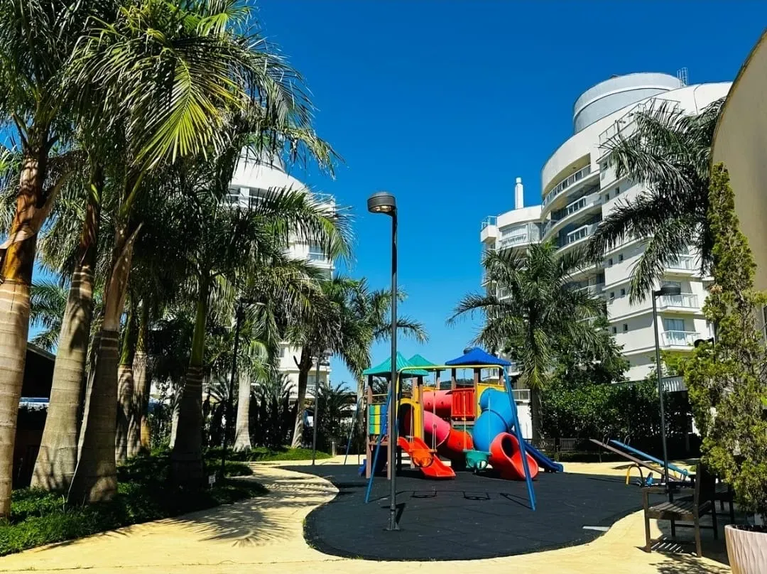 Apartamento com 3 dormitórios sendo 1 suíte e 1 vaga de garagem em Penha