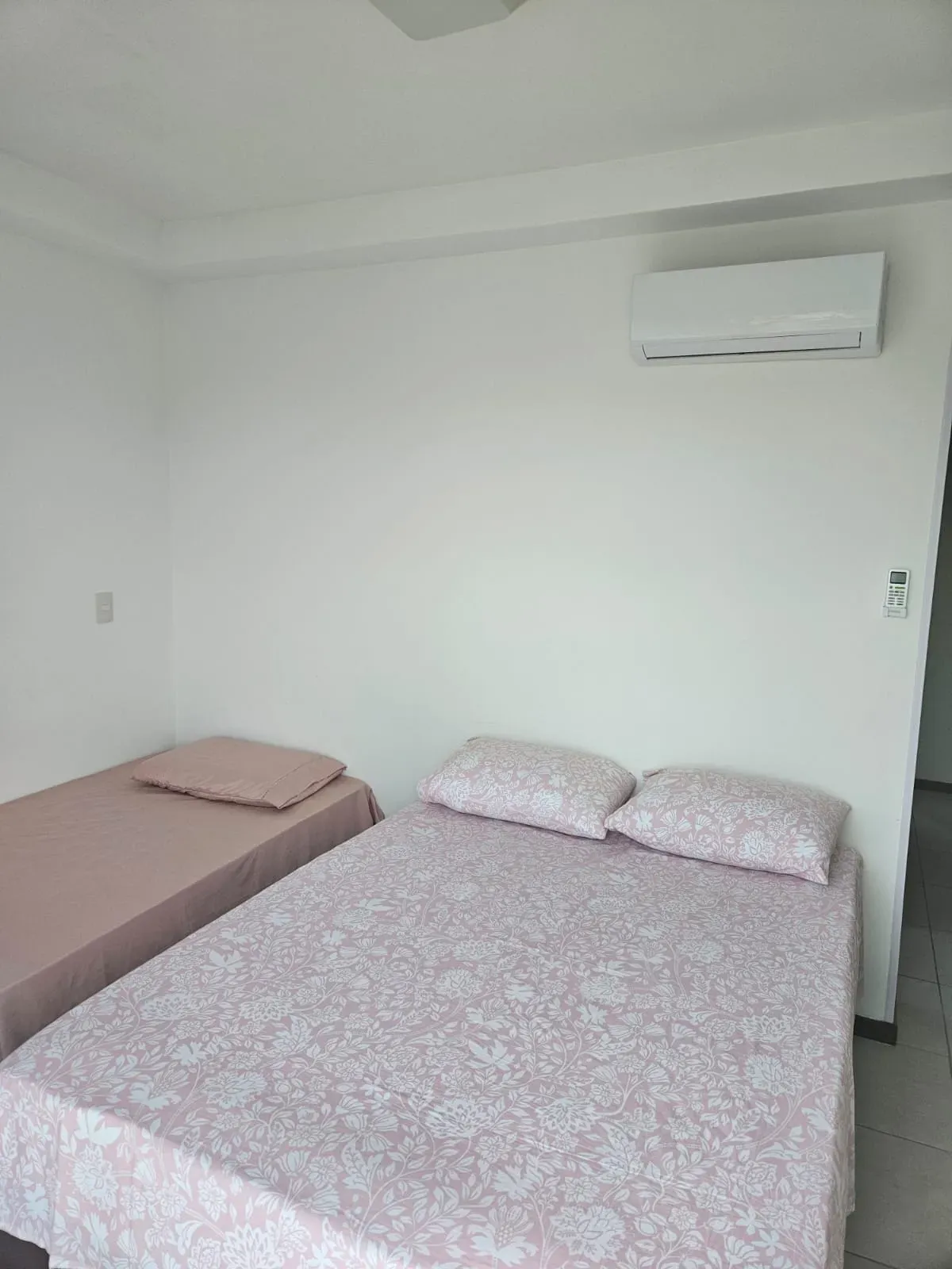 Apartamento com 3 dormitórios sendo 1 suíte e 1 vaga de garagem em Penha