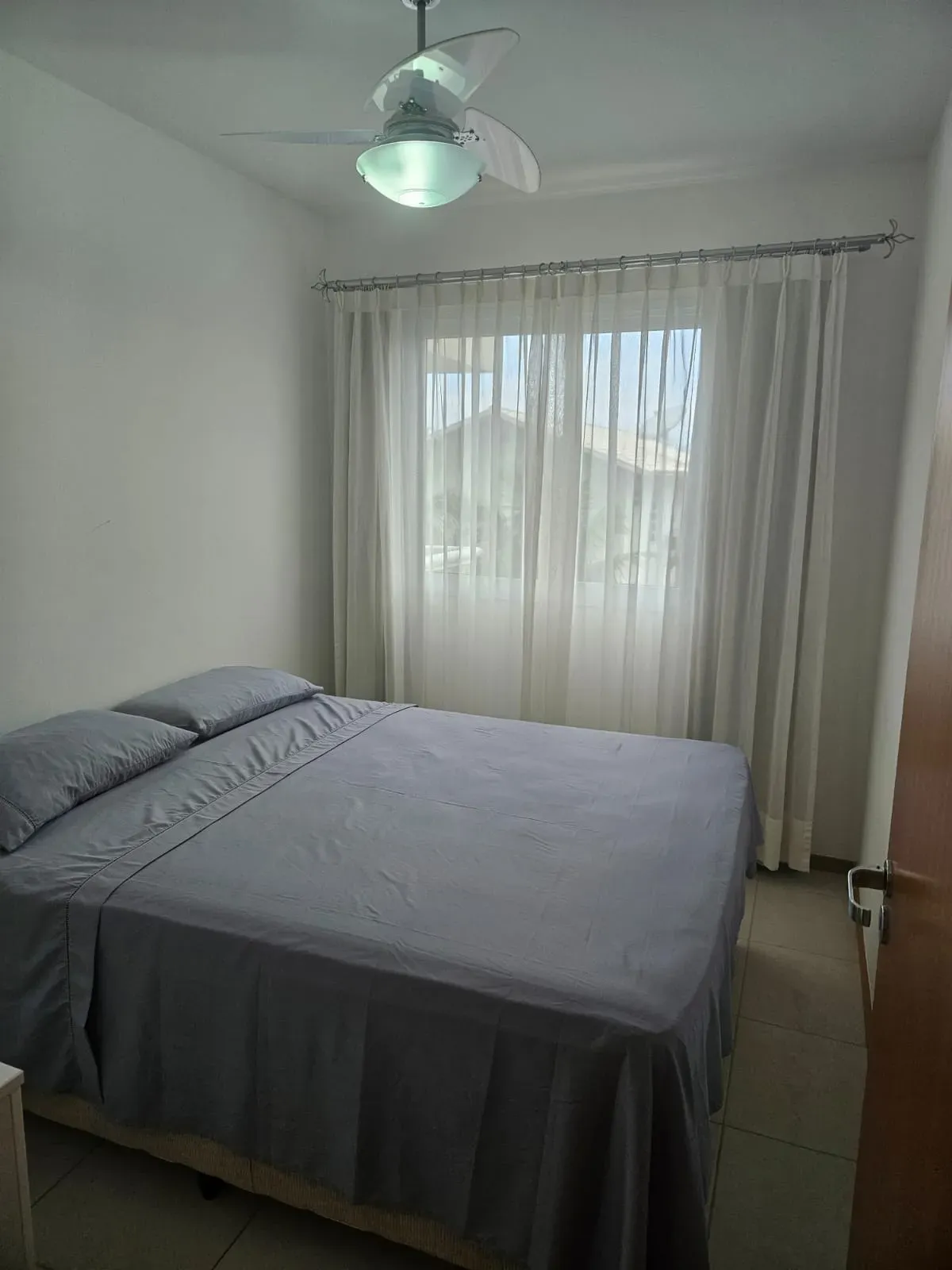 Apartamento com 3 dormitórios sendo 1 suíte e 1 vaga de garagem em Penha