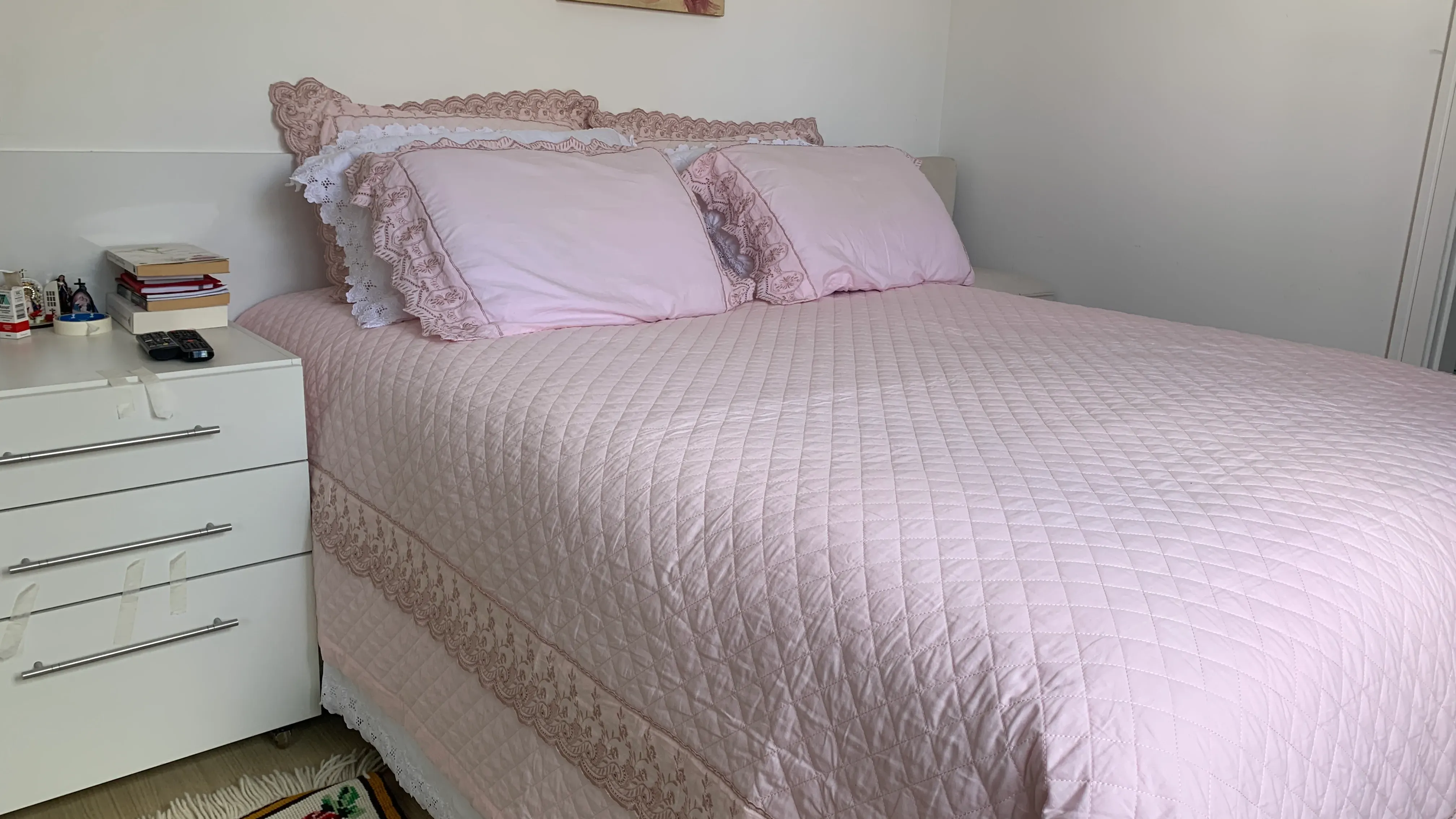 2 dormitórios sendo 1 suíte e 2 vagas de garagem - Bairro das Nações, Balneário Camboriú/SC