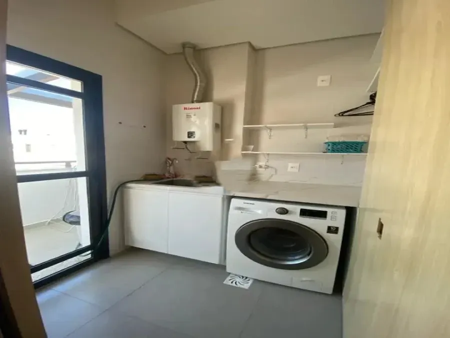 Cobertura com 2 suítes e 1 vaga de garagem - Campeche Florianópolis/SC