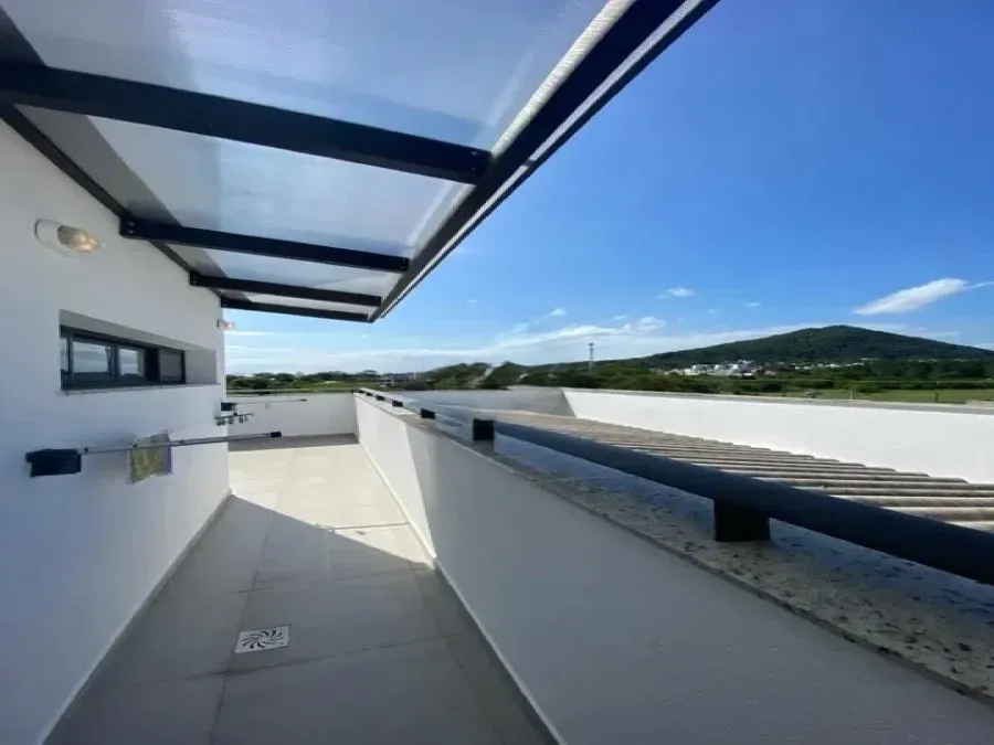 Cobertura com 2 suítes e 1 vaga de garagem - Campeche Florianópolis/SC