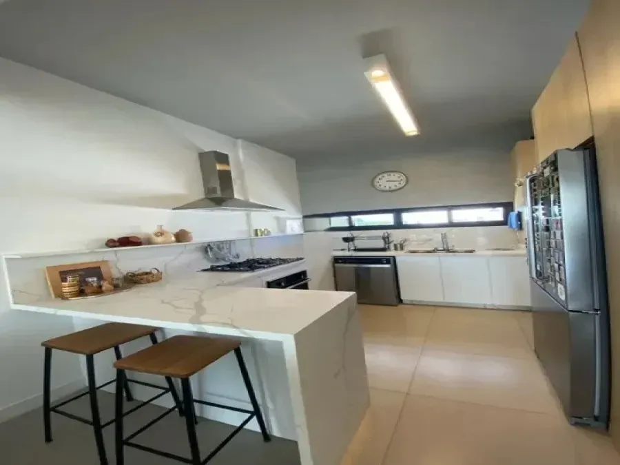 Cobertura com 2 suítes e 1 vaga de garagem - Campeche Florianópolis/SC