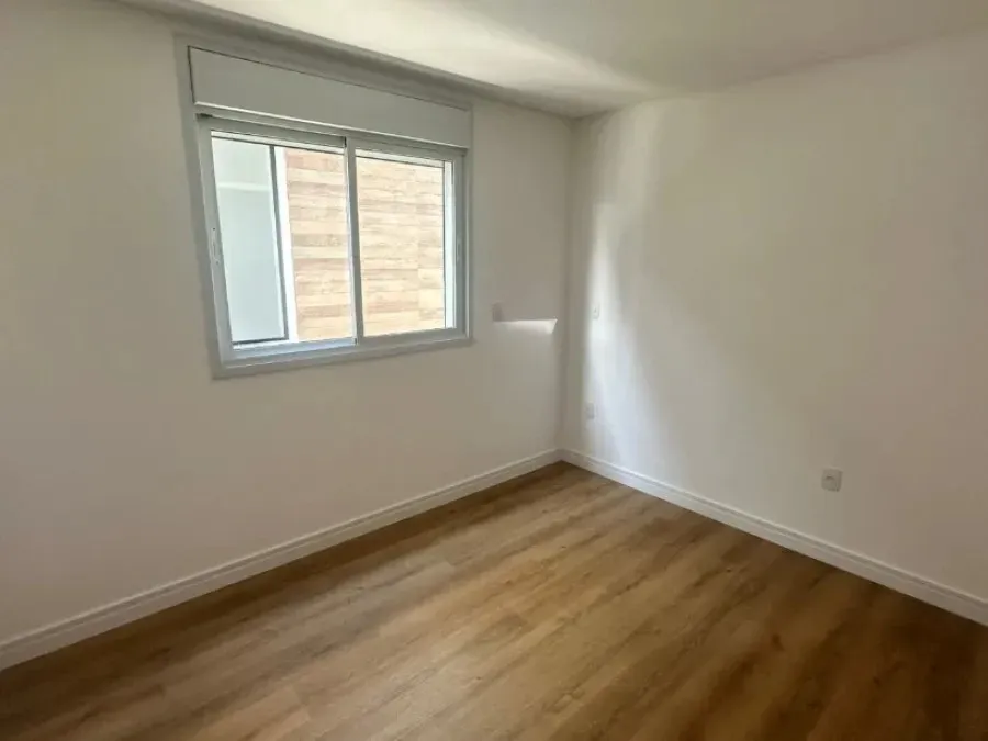 Casa com 3 dormitórios sendo 1 suíte e 2 vagas de garagem - Campeche, Florianópolis/SC