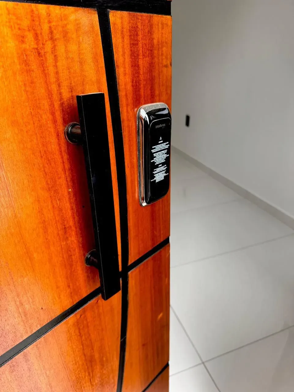 Casa geminada com 2 dormitórios e garagem para 2 carros em Palhoça/SC