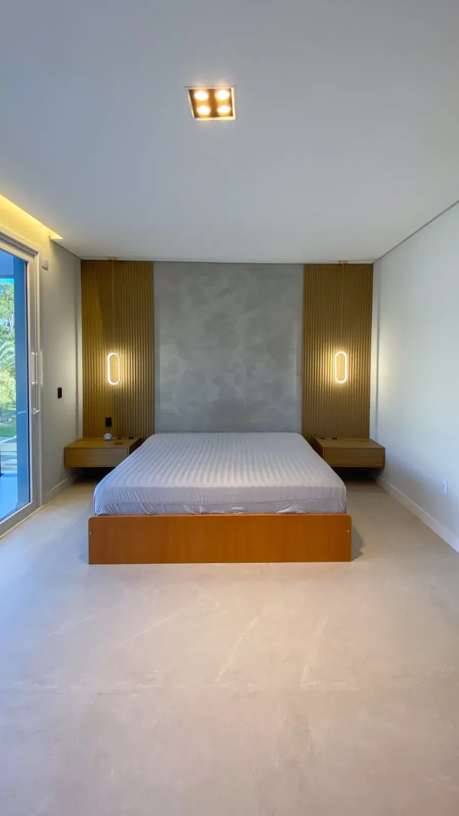 Casa com 4 suítes e 4 vagas de garagem - Campeche,  Florianópolis/SC