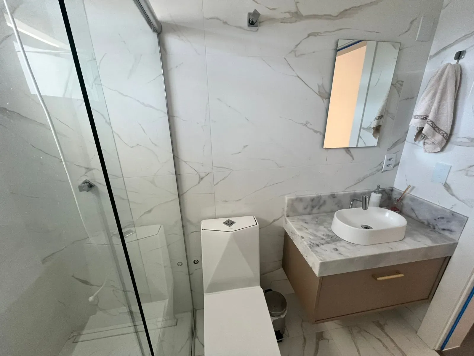 Casa com 4 suítes e 4 vagas de garagem - Campeche,  Florianópolis/SC