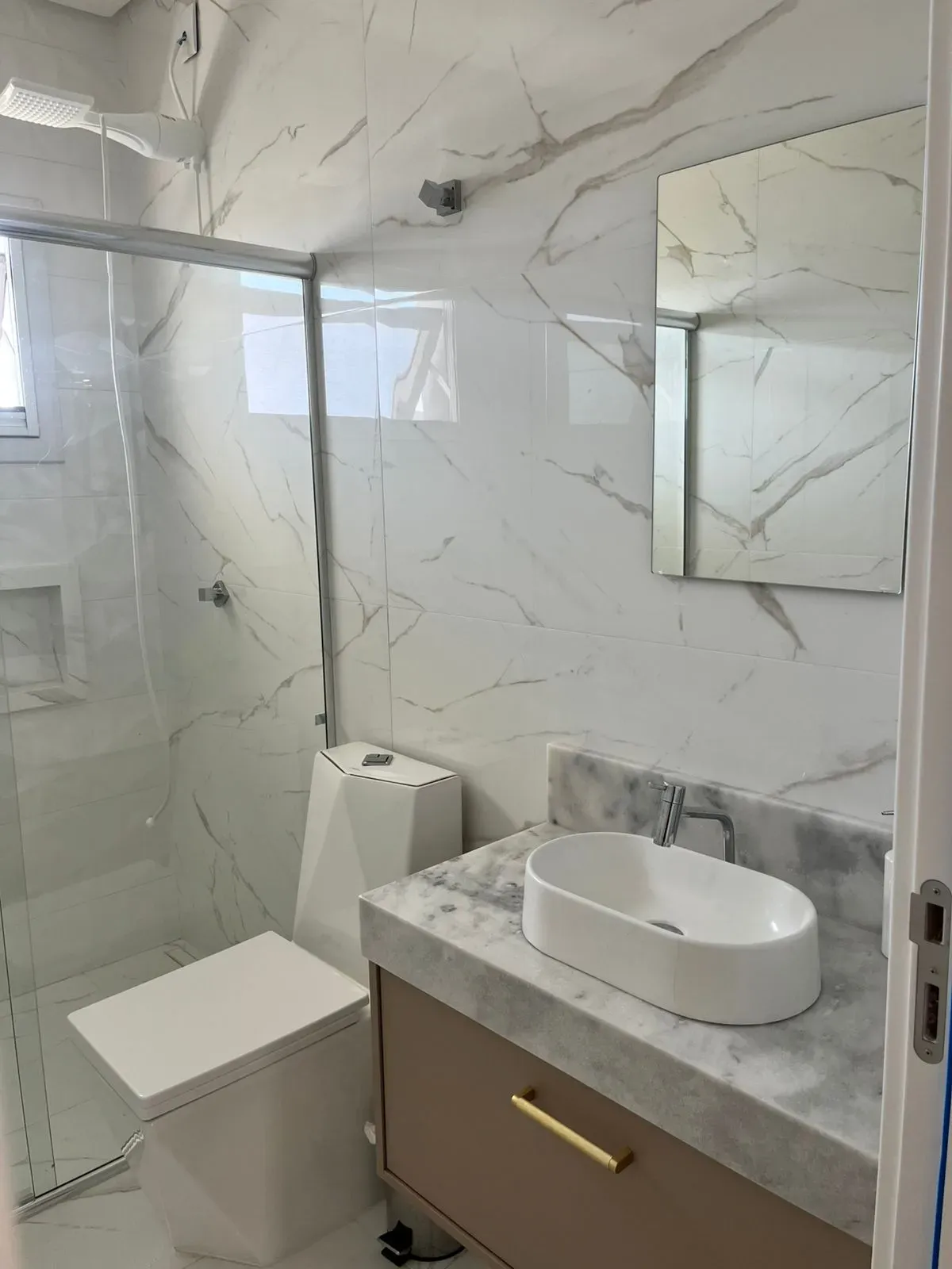 Casa com 4 suítes e 4 vagas de garagem - Campeche,  Florianópolis/SC