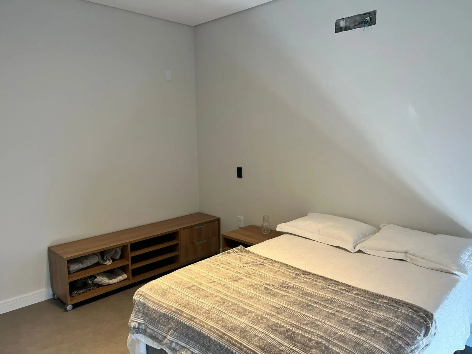 Casa com 4 suítes e 4 vagas de garagem - Campeche,  Florianópolis/SC