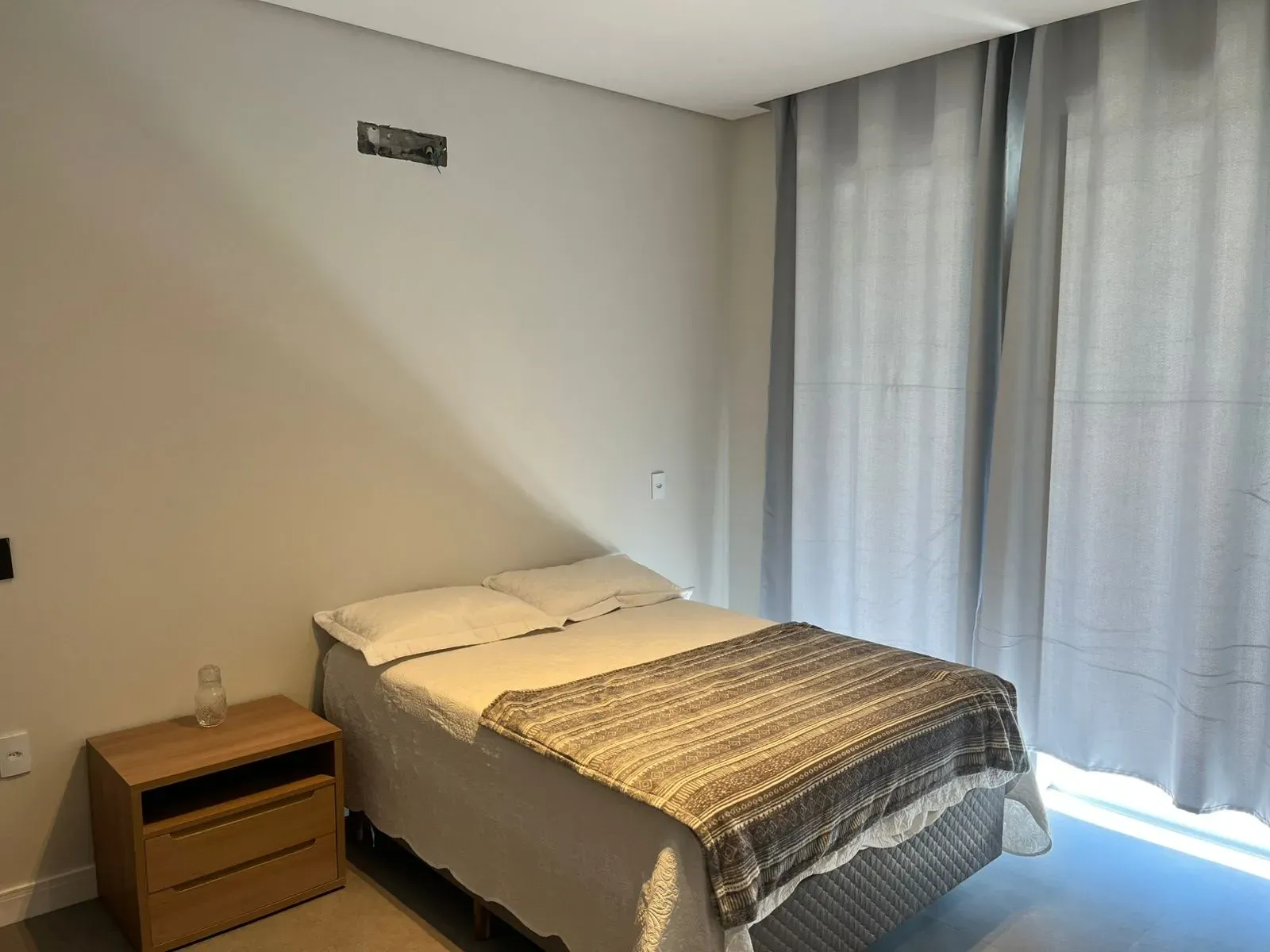 Casa com 4 suítes e 4 vagas de garagem - Campeche,  Florianópolis/SC