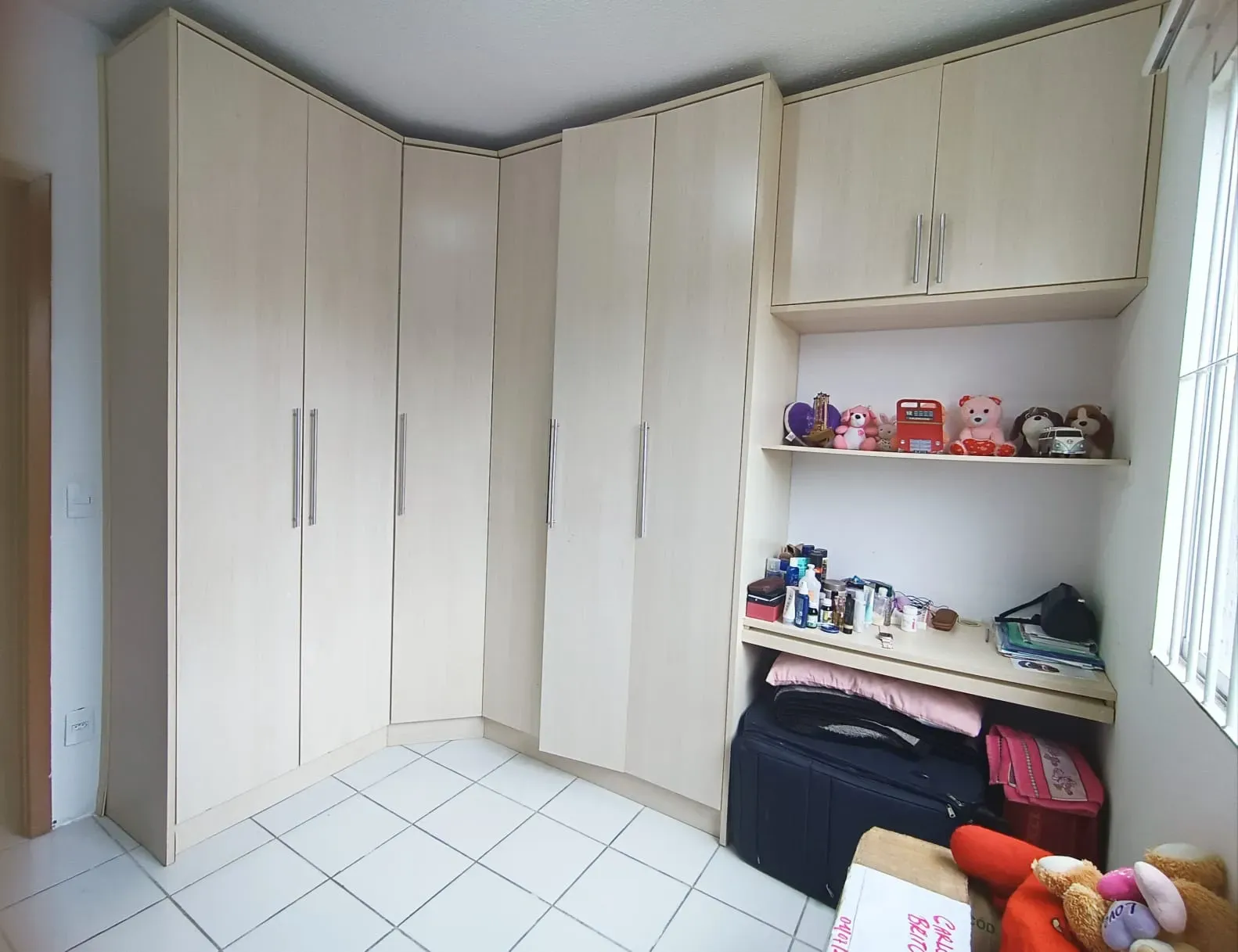 Apartamento com 2 dormitórios e 1 vaga de garagem no Bairro São Judas Tadeu, Balneário Camboriú/SC