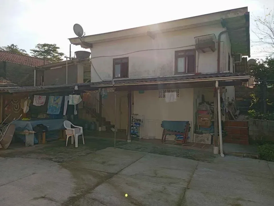 Casa mista com 4 dormitórios, em ótima localização no Bairro Agrícola em Blumenal/SC