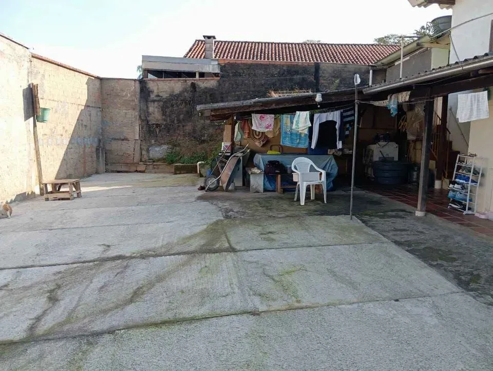 Casa mista com 4 dormitórios, em ótima localização no Bairro Agrícola em Blumenal/SC