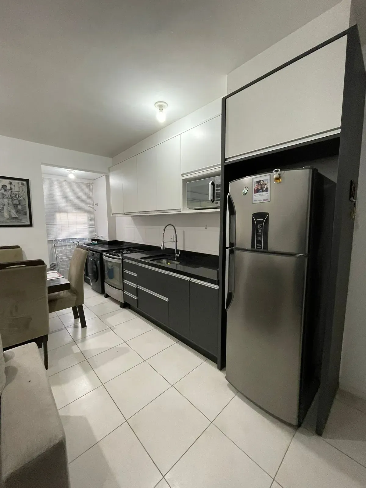 Apartamento 2 dormitórios e 1 vaga de garagem em Palhoça/SC