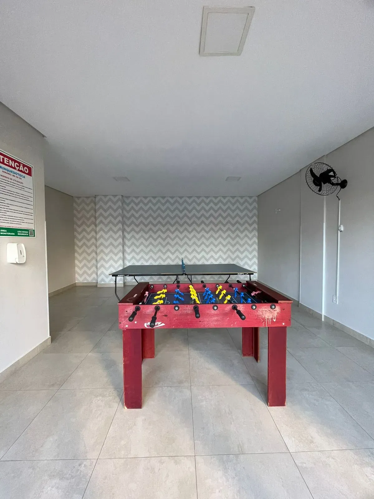 Apartamento 2 dormitórios e 1 vaga de garagem em Palhoça/SC