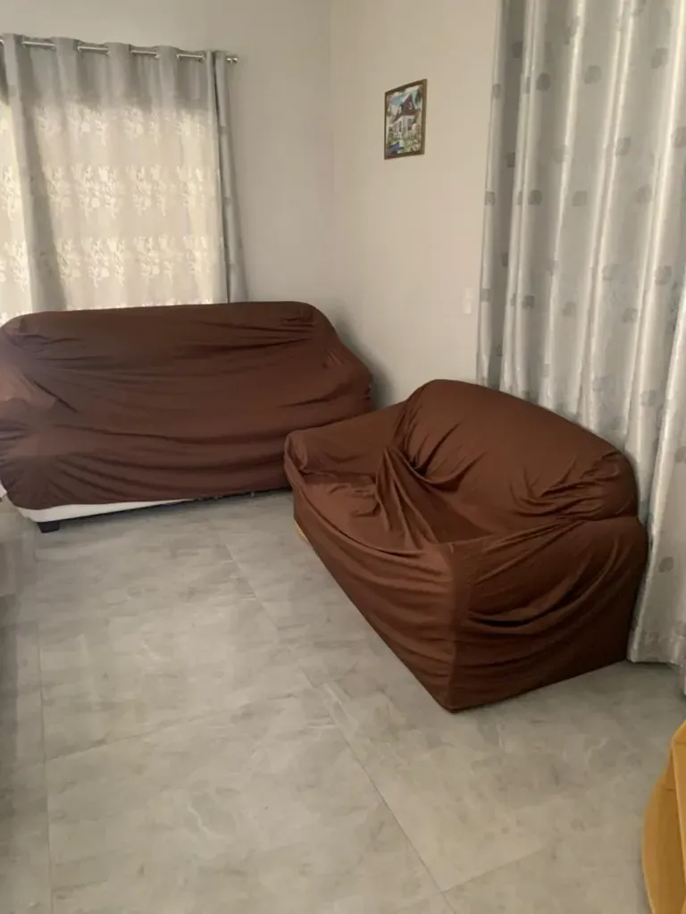 Casa com 4 dormitórios sendo 1 suíte em a 580m do mar em Morretes, Itapema/SC