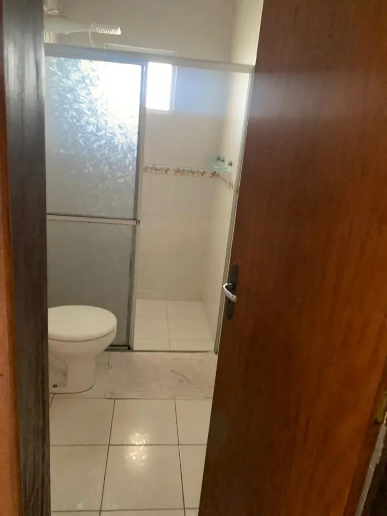 Casa com 4 dormitórios sendo 1 suíte em a 580m do mar em Morretes, Itapema/SC