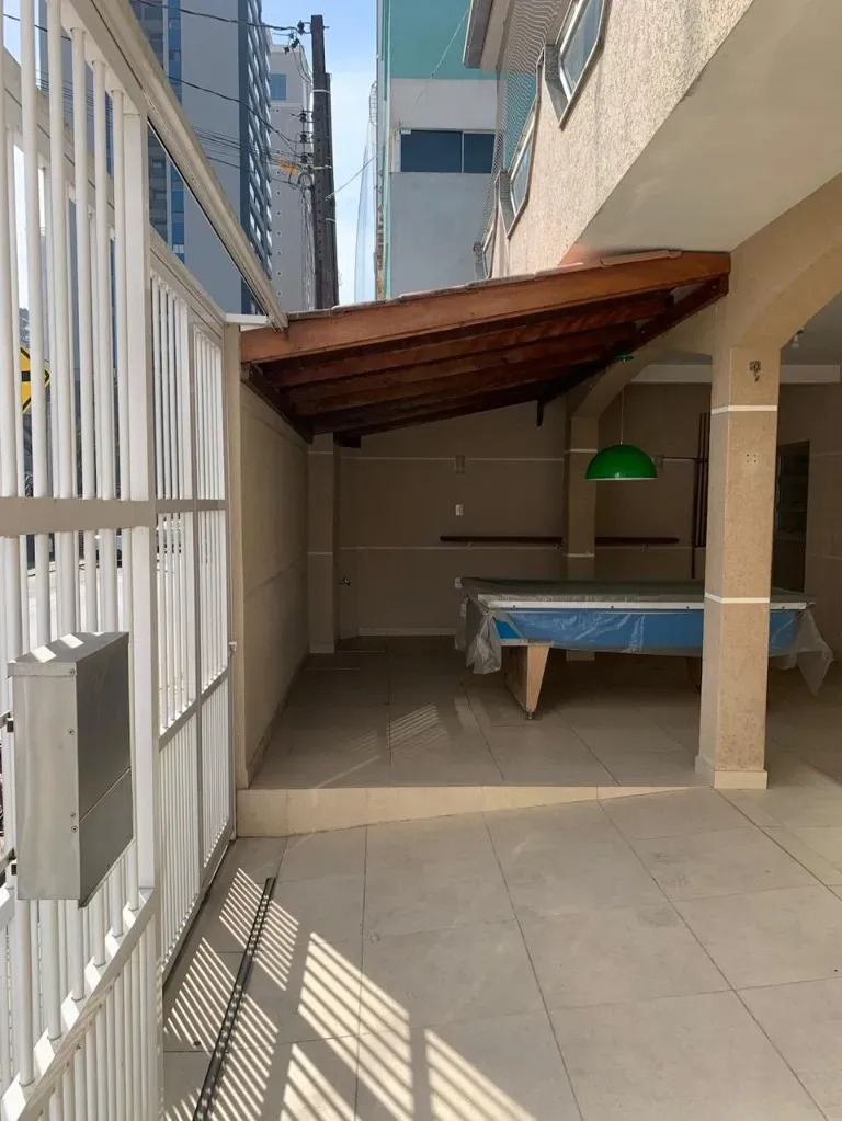 Casa com 4 dormitórios sendo 1 suíte em a 580m do mar em Morretes, Itapema/SC