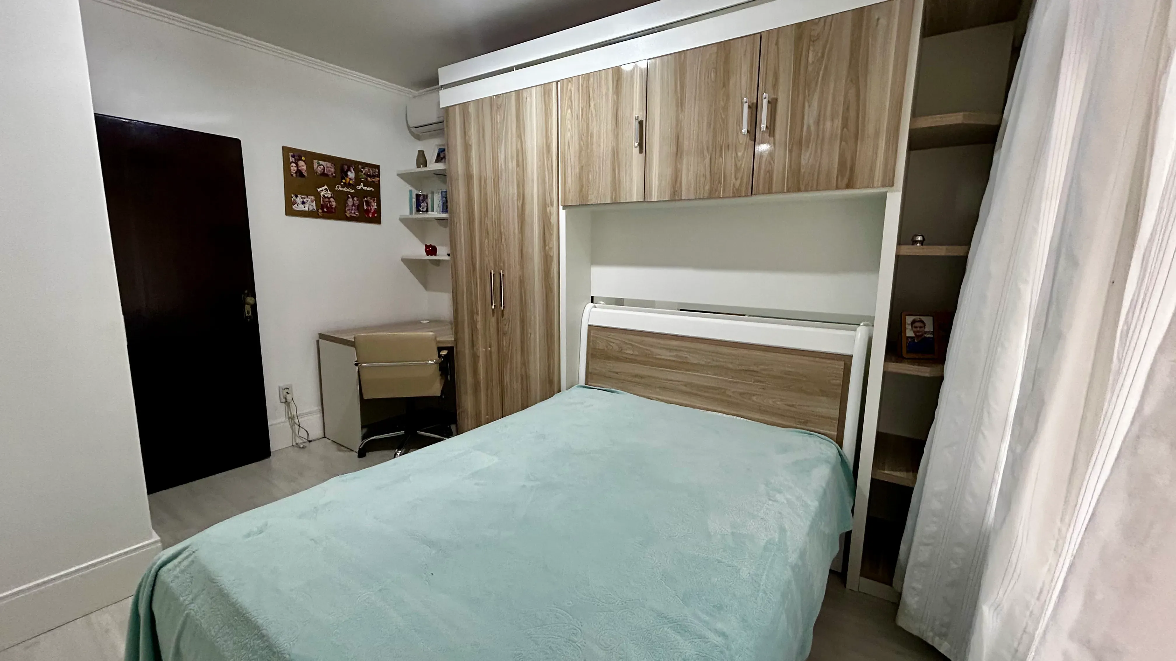 Casa de alto padrão 3 dormitórios sendo 1 suíte 1 vaga, Prainha de São Miguel - Penha/SC