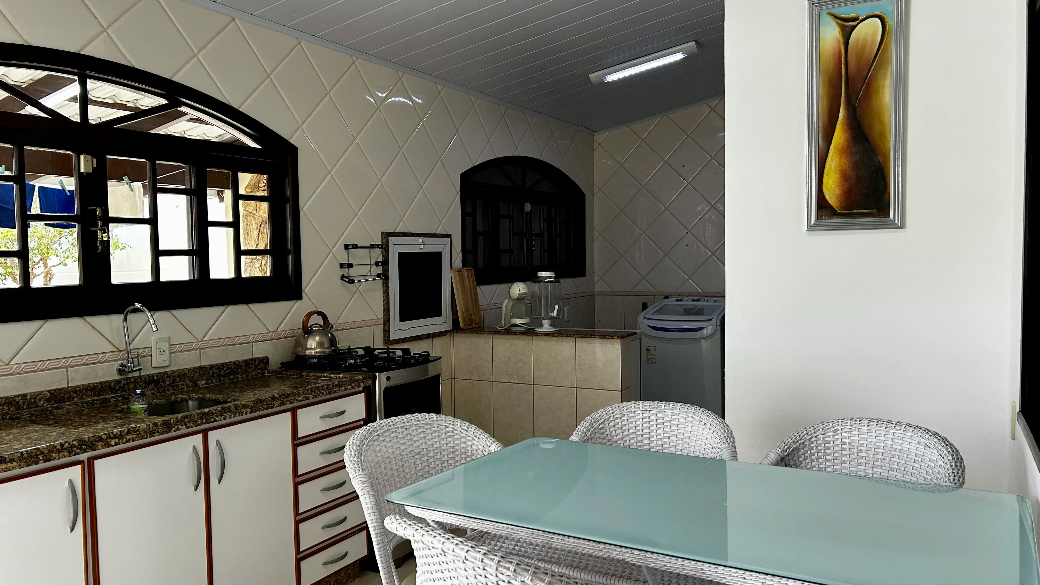 Casa de alto padrão 3 dormitórios sendo 1 suíte 1 vaga, Prainha de São Miguel - Penha/SC