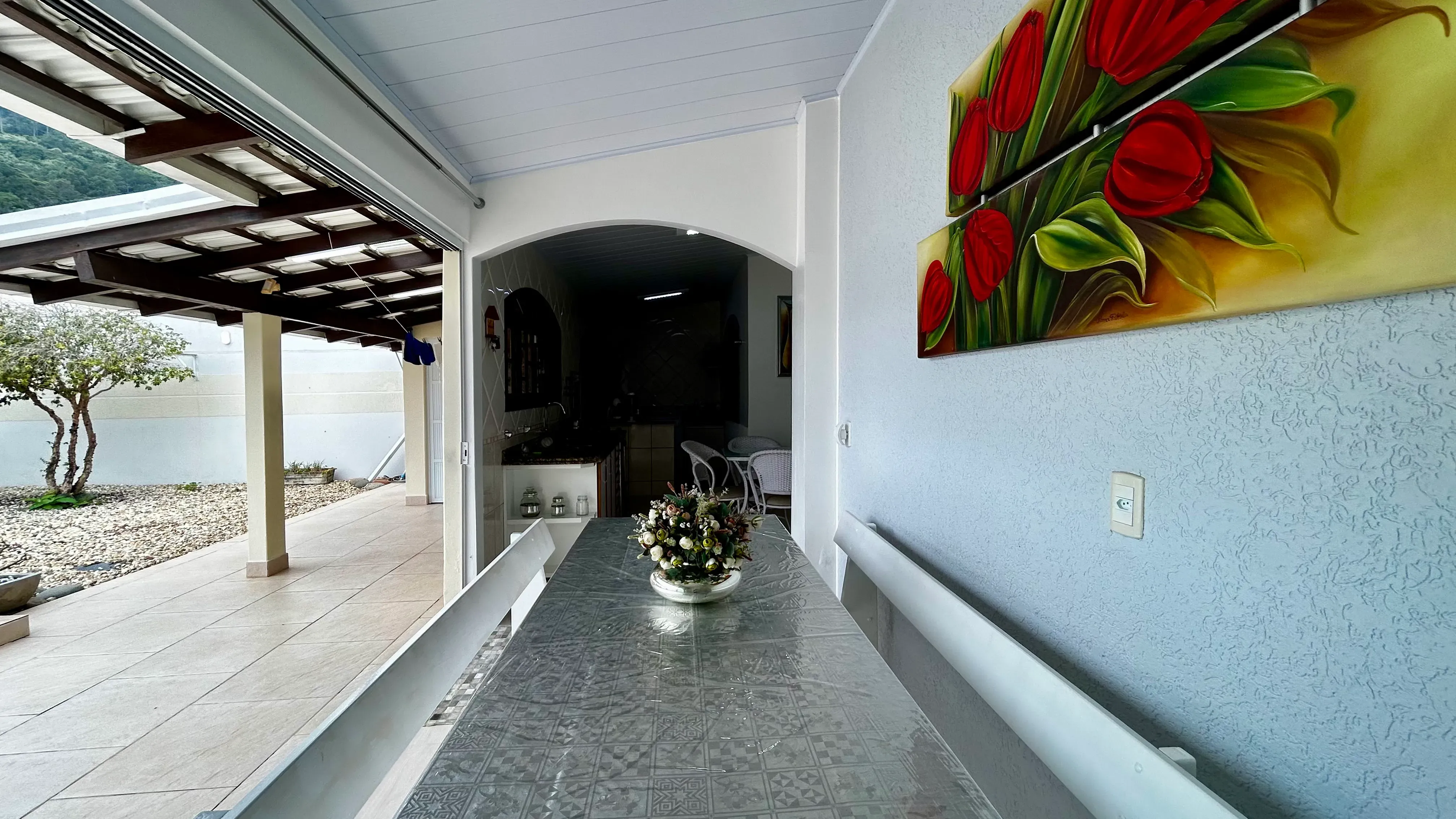 Casa de alto padrão 3 dormitórios sendo 1 suíte 1 vaga, Prainha de São Miguel - Penha/SC