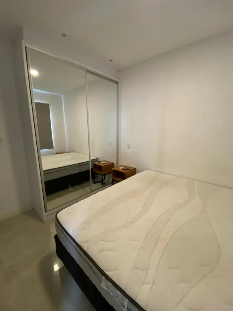 Apartamento mobiliado com 2 suítes e 2 vagas de garagem em Morretes, Itapema/SC