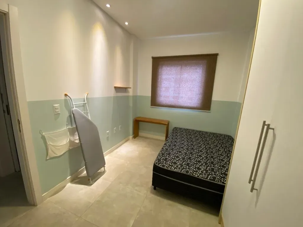 Apartamento mobiliado com 2 suítes e 2 vagas de garagem em Morretes, Itapema/SC