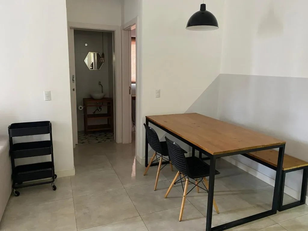 Apartamento mobiliado com 2 suítes e 2 vagas de garagem em Morretes, Itapema/SC