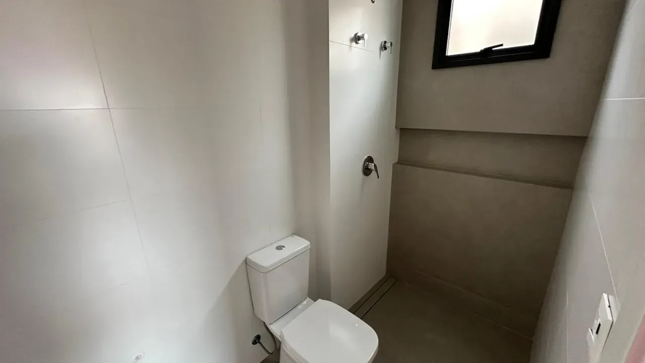 Apartamento 2 dormitórios sendo 1 suíte 1 vaga garagem - Ingleses do Rio Vermelho/SC