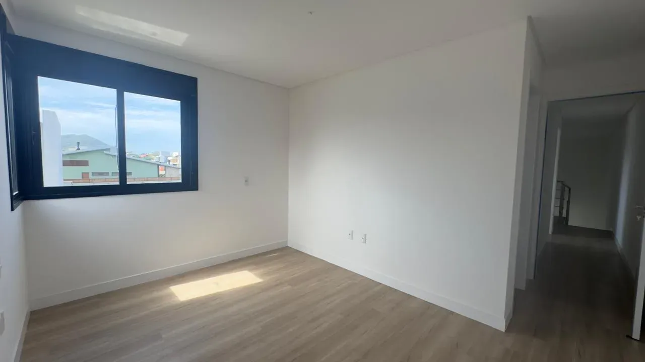 Casa com 3 suítes e 1 vaga garagem - Campeche | Florianópolis/SC