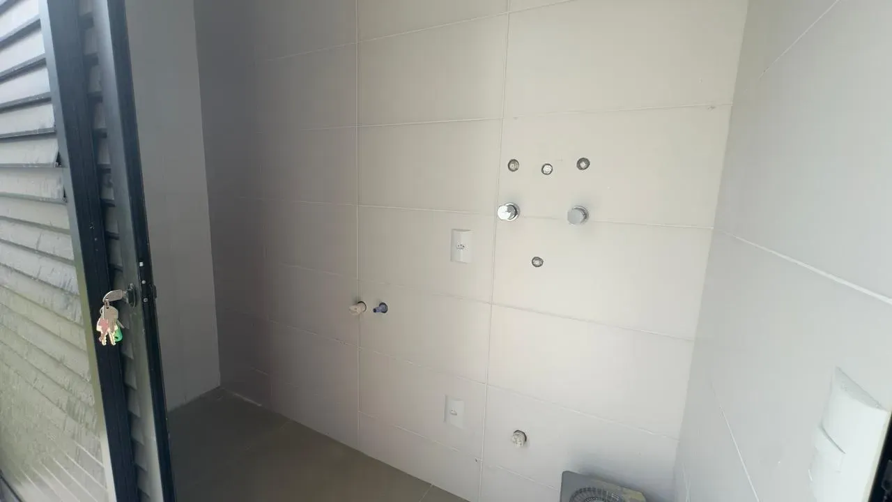 Casa com 3 suítes e 1 vaga garagem - Campeche | Florianópolis/SC