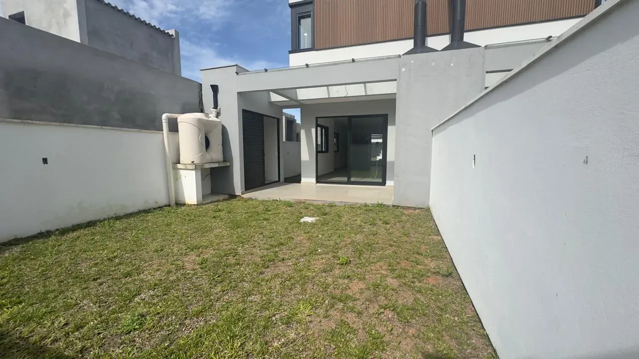 Casa com 3 suítes e 1 vaga garagem - Campeche | Florianópolis/SC