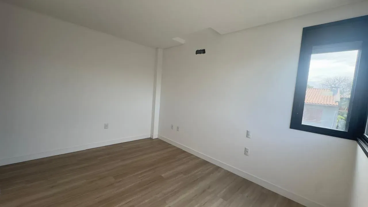 Casa com 3 suítes e 1 vaga garagem - Campeche | Florianópolis/SC