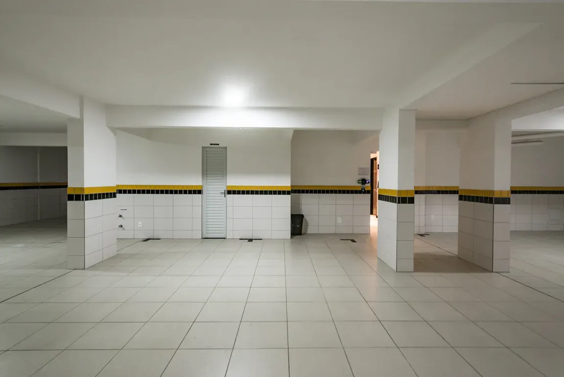 Apartamento 3 dormitórios sendo 1 suíte e vaga de garagem dupla - Kobrasol, São José/SC