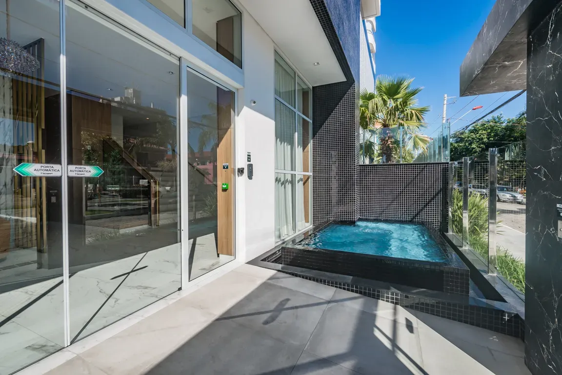 Apartamento 3 dormitórios sendo 1 suíte, com 1 vaga de garagem - Kobrasol, São José/SC