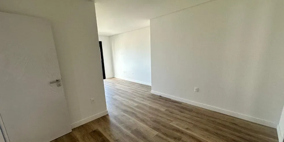 Apartamento 4 dormitórios sendo 2 suítes e 1 vaga de garagem - Floresta, São José/SC