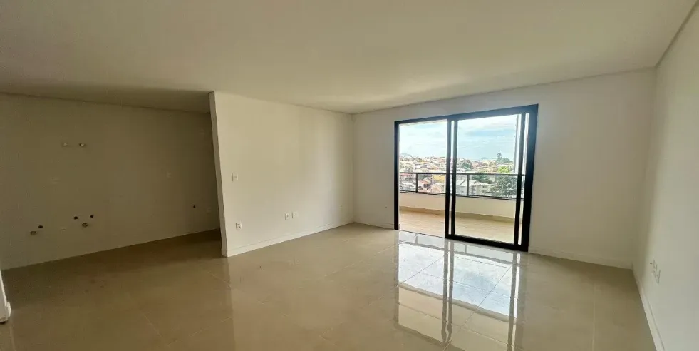 Apartamento 4 dormitórios sendo 2 suítes e 1 vaga de garagem - Floresta, São José/SC