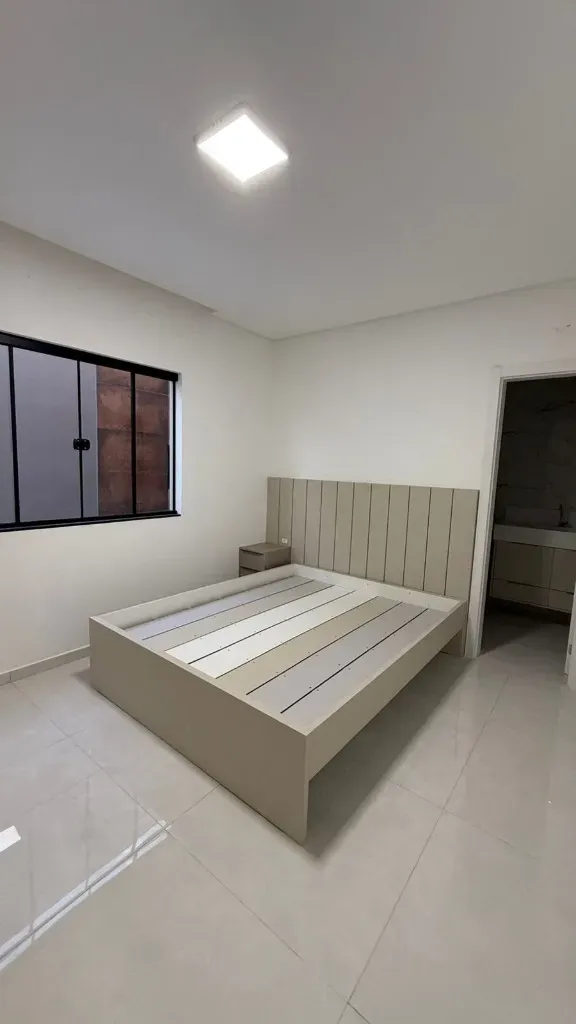 Casa nova mobiliada com 2 suítes e 2 vagas + Sala Comercial no Bairro Morretes, Itapema/SC