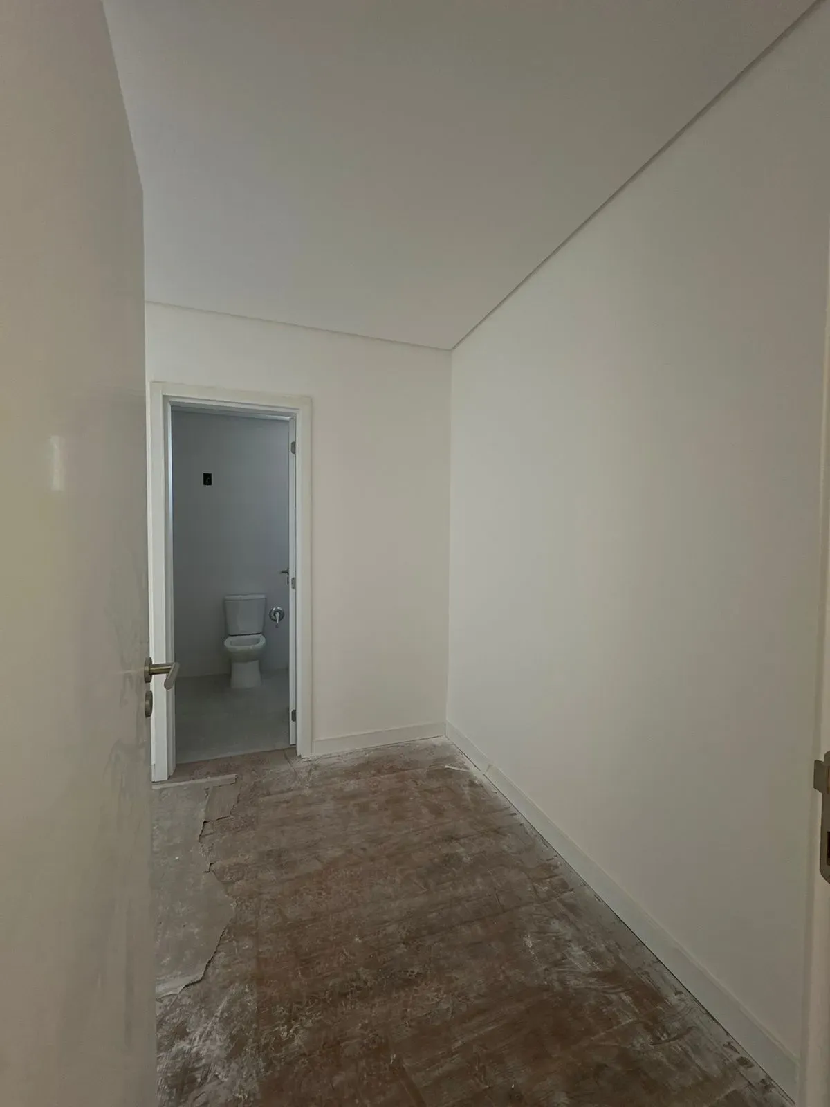 Apartamento 3 dormitórios sendo 1 suíte e 2 vagas garagem - Centro de Florianópolis/SC