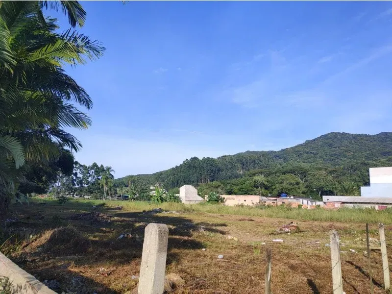 Terreno a venda com área de 5.010,36m² no Bairro Pedreiras — Navegantes/SC