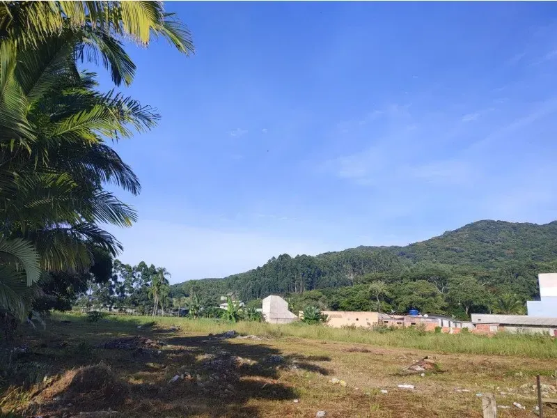 Terreno a venda com área de 5.010,36m² no Bairro Pedreiras — Navegantes/SC