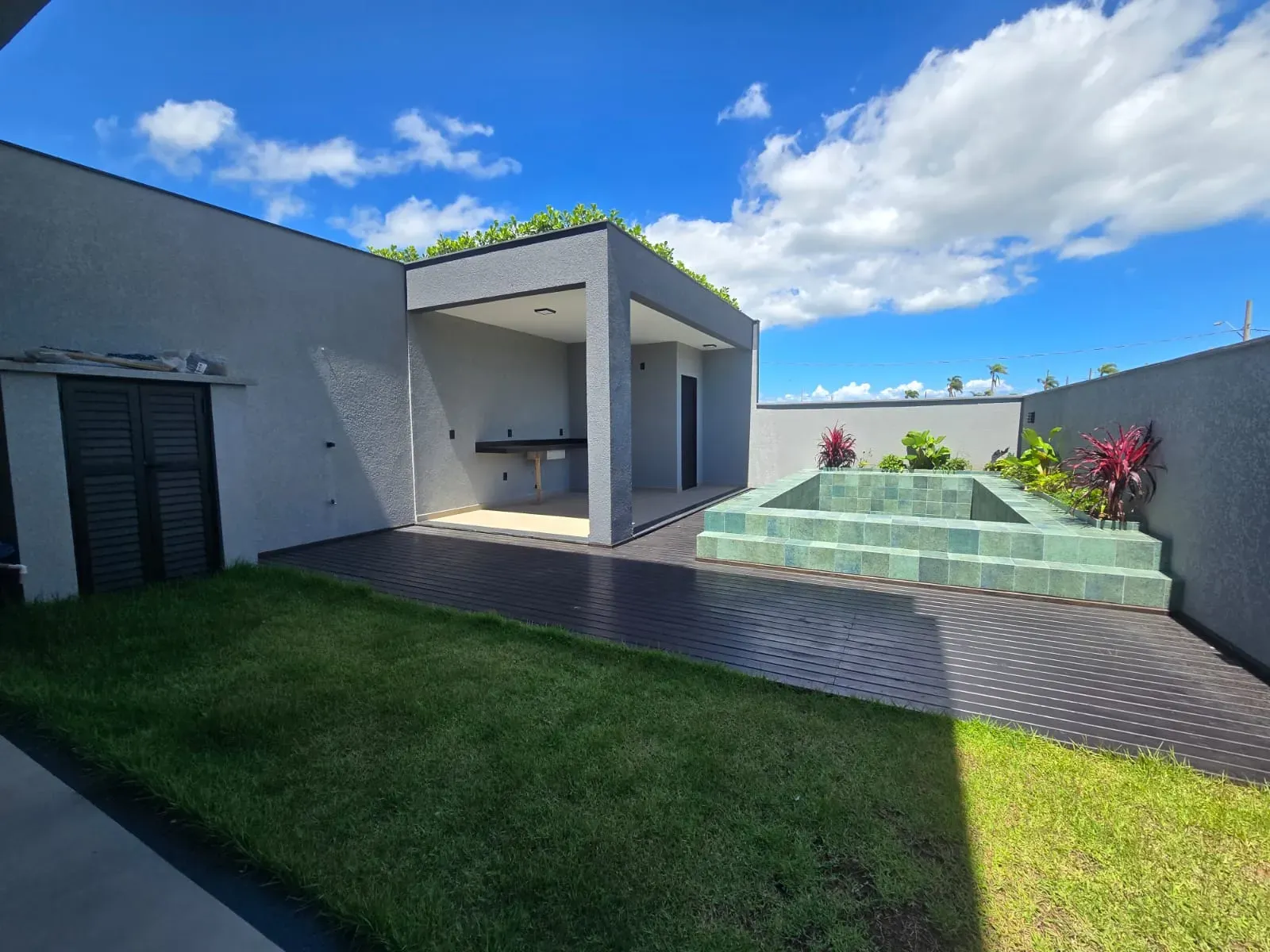 Casa com 3 suítes e 1 vaga – Real Parque | Florianópolis/SC