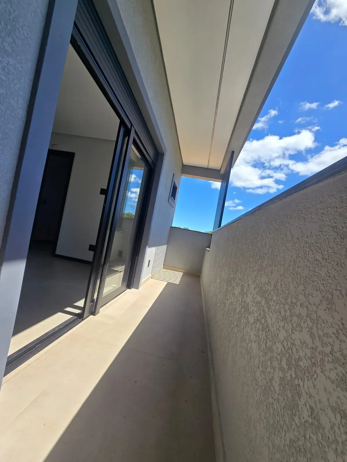 Casa com 3 suítes e 1 vaga – Real Parque | Florianópolis/SC