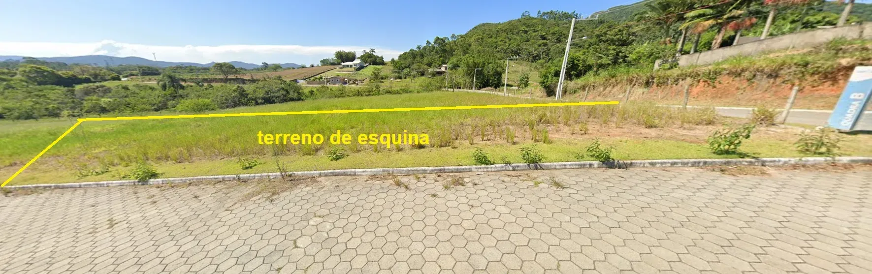 Terreno com 450,00m² em Rua Areias de Baixo em Governador Celso Ramos/SC