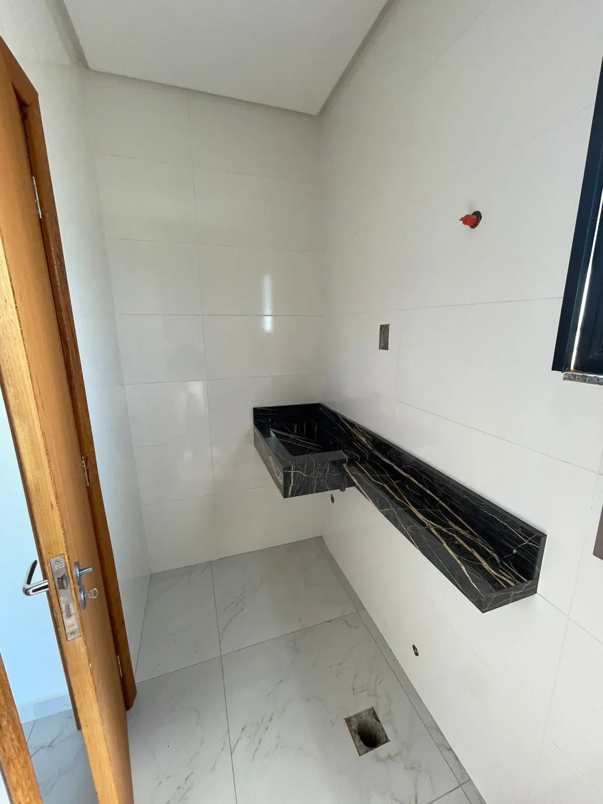 Sobrado com 2 suítes e 2 vagas de garagem – Loteamento Bela Vista | Palhoça/SC